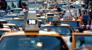 Traffic jam_taxis_cars_New York